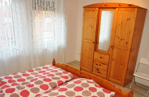 Oldersum Apartment | Holiday home Zur Alten Maar, 3, OG - Holiday home Zur Alten Maar, 65332