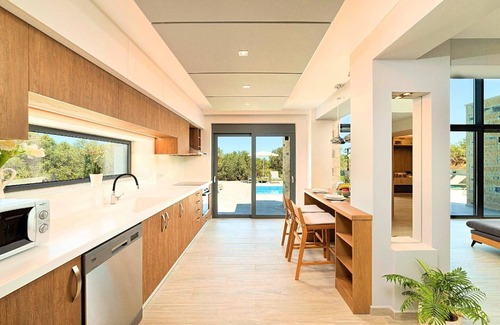 Mathes House | Holiday house Yeoryioupolis Kriti for 1 - 45 persons with 15 bedrooms - Holiday house