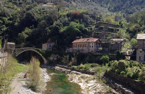 Badalucco House | Holiday house Badalucco for 1 - 4 persons with 2 bedrooms - Row house