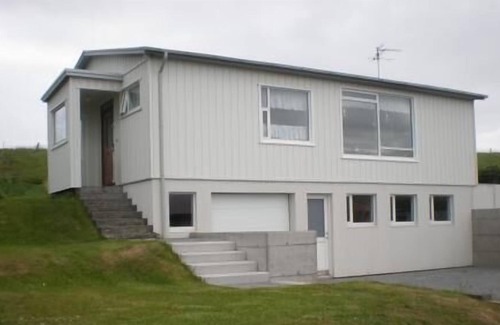 Budardalur House | Holiday house Búðardalur for 1 - 4 persons with 3 bedrooms - Holiday home