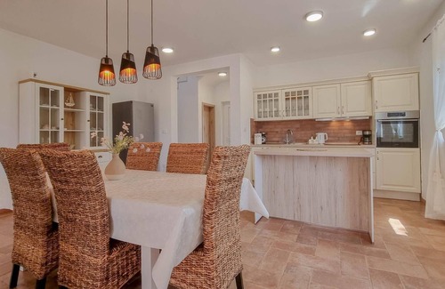 Dajla House | Holiday house Dajla for 1 - 8 persons with 4 bedrooms - Holiday home