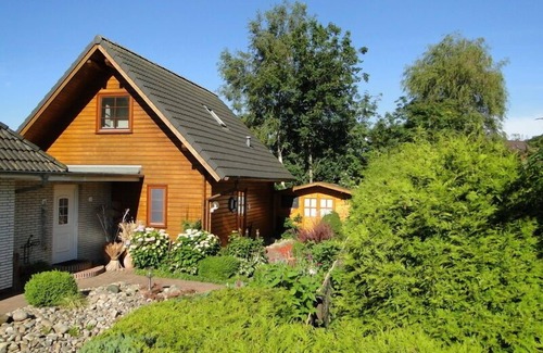 Kochendorf House | *holiday house, 62 sqm, 3 persons, 2 bedrooms, by a field