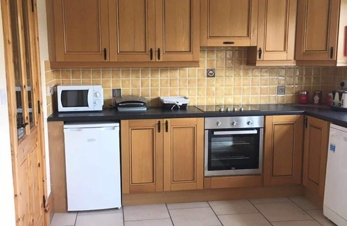 Dingle House | Holiday house Dingle for 1 - 8 persons with 3 bedrooms - Twin house