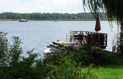 Dolgenbrodt House | Holiday house directly on the water in Heidesee OT Dolgenbrodt