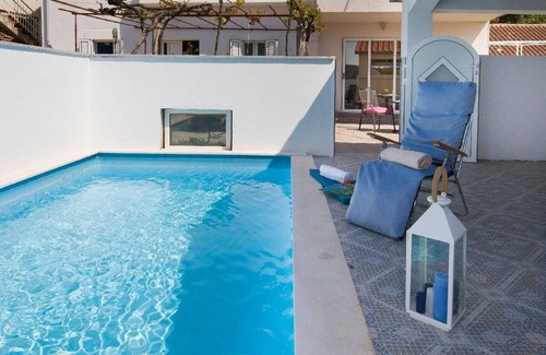 Veliki Drvenik House | Holiday house Drvenik Veliki for 1 - 6 persons with 3 bedrooms - Row house