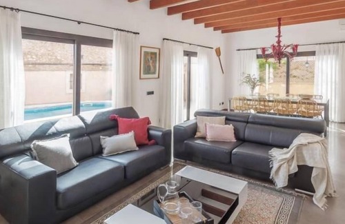Es Llombards House | Holiday house Es Llombards for 1 - 4 persons with 3 bedrooms - Holiday home