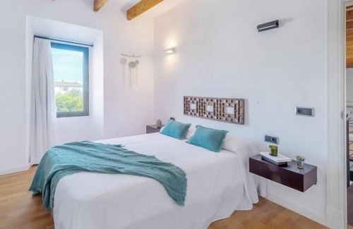 Es Llombards House | Holiday house Es Llombards for 1 - 4 persons with 3 bedrooms - Holiday home