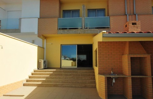 Viana do Castelo House | Holiday house Ferrais for 1 - 8 persons with 4 bedrooms - Row house