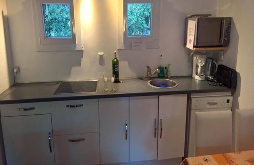 Mejannes-le-Clap House | Holiday house Méjannes le Clap for 1 - 6 persons with 2 bedrooms - Holiday house