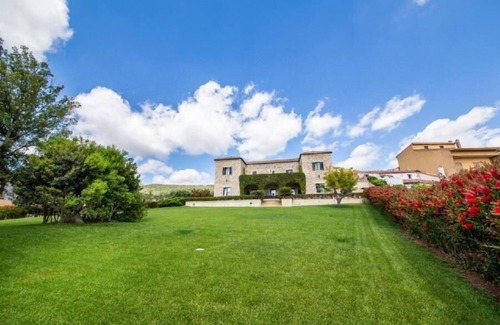 Gesturi Other | Holiday house Gesturi for 1 - 10 persons with 5 bedrooms - Castle
