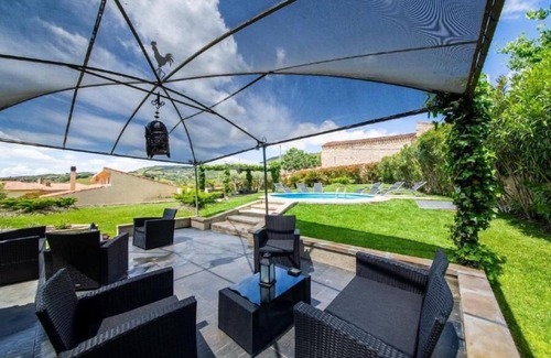 Gesturi Other | Holiday house Gesturi for 1 - 10 persons with 5 bedrooms - Castle