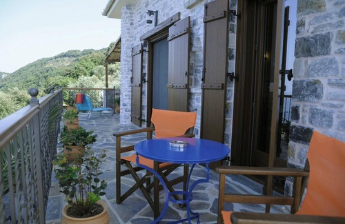 Papa Nero House | Holiday house Agios Ioannis for 1 - 6 persons with 2 bedrooms - Twin house