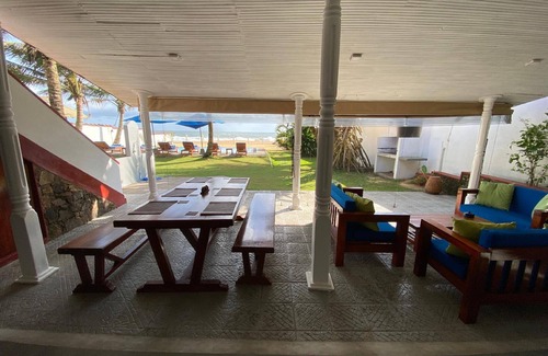 Thiranagama House | Holiday house Hikkaduwa for 1 - 8 persons with 3 bedrooms - Holiday house