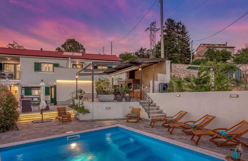 Hreljin House | Holiday house Hreljin for 2 - 9 persons with 4 bedrooms - Holiday home