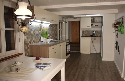 Innertkirchen Ski Chalet | Holiday house Innertkirchen for 1 - 11 persons with 4 bedrooms - Chalet