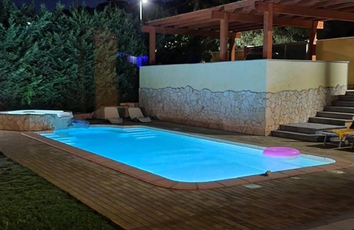 Quartu Sant'Elena House | Holiday house Quartu Sant'Elena for 1 - 6 persons with 3 bedrooms - Row house