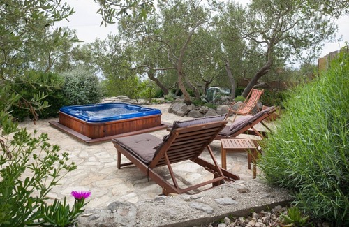 Zelenka Villa | Holiday house Jano in Makarska, jacuzzi