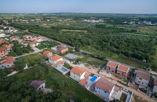 Rojci House | Holiday house Kastelir for 1 - 6 persons with 3 bedrooms - Holiday home