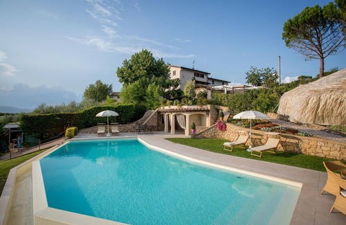 Pierantonio House | HOLIDAY HOUSE L'USIGNOLO