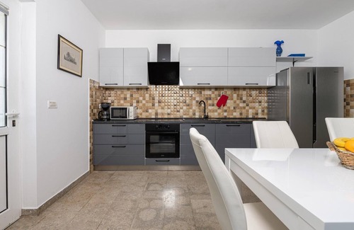 Zupanici House | Holiday house Labin for 1 - 10 persons with 4 bedrooms - Holiday home