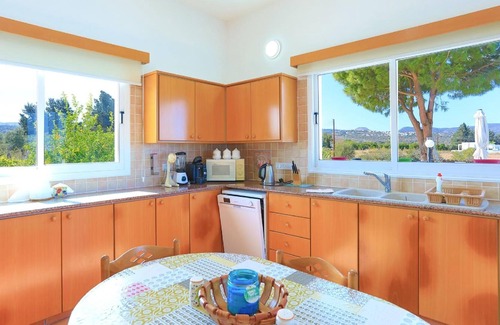 Latchi House | Holiday house Latsi for 1 - 6 persons with 2 bedrooms - Holiday home