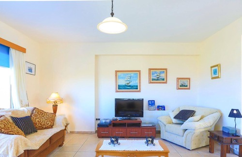 Latchi House | Holiday house Latsi for 1 - 6 persons with 2 bedrooms - Holiday home