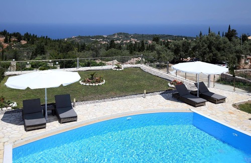 Tsoukaladhes House | Holiday house Lefkada (Stadt) for 1 - 4 persons with 2 bedrooms - Row house