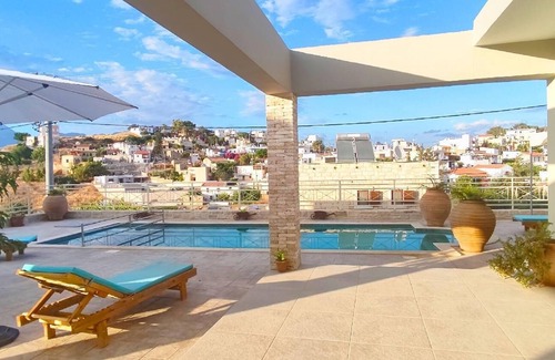 Kamilari House | Holiday house Matala for 1 - 6 persons with 3 bedrooms - Row house