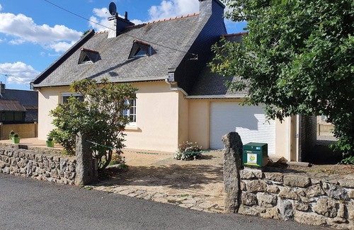 Mousteru House | Holiday house Moustéru for 1 - 5 persons with 2 bedrooms - Holiday house