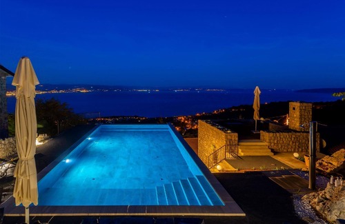 Opatija House | Holiday house Poljane for 1 - 8 persons with 4 bedrooms - Row house