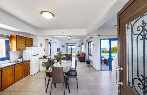 Pomos House | Holiday house Pomos for 1 - 6 persons with 3 bedrooms - Holiday house
