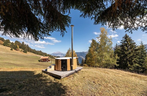 Sarn Ski Chalet | Holiday house Präz for 1 - 6 persons with 3 bedrooms - Holiday house