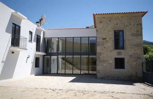 Refoios do Lima House | Holiday house Refoios do Lima for 1 - 14 persons with 6 bedrooms - Holiday house
