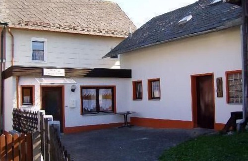 Regnitzlosau House | Holiday house Regnitzlosau for 1 - 8 persons with 3 bedrooms - Holiday home