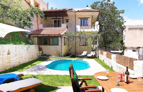 Goulediana House | Holiday house Rethymno for 1 - 11 persons with 6 bedrooms - Holiday apartment in one or multi-family