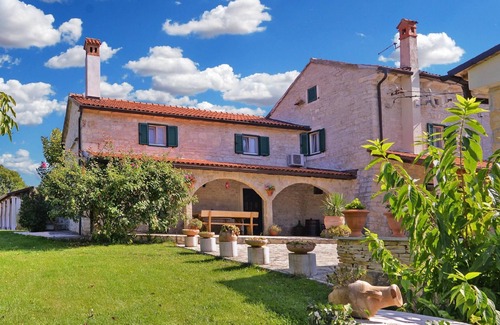 Rojnici House | Holiday house Rojnici for 1 - 16 persons with 7 bedrooms - Holiday home