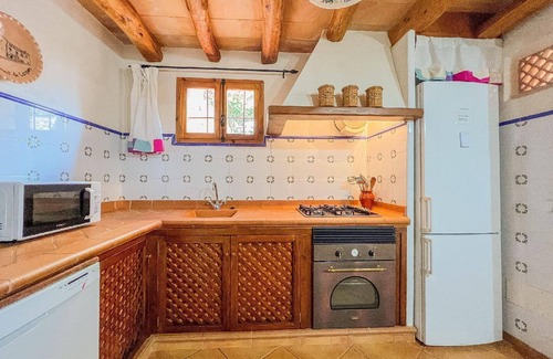 S Horta House | Holiday house S' Horta for 1 - 6 persons with 3 bedrooms - Row house