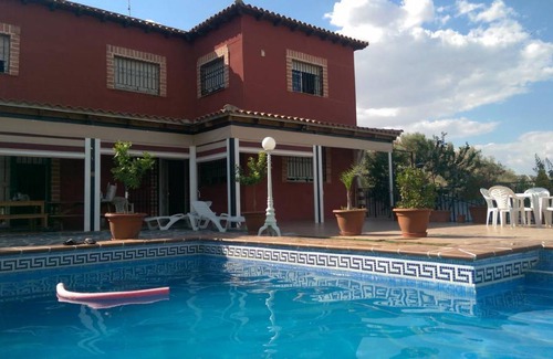 Sesena House | Holiday house Seseña Nuevo for 1 - 12 persons with 5 bedrooms - Holiday home
