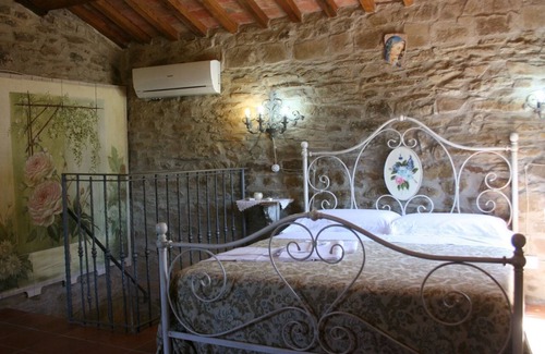 Subbiano House | Holiday house Subbiano for 1 - 2 persons with 1 bedroom - Holiday home
