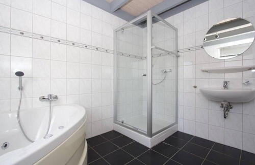 Twist House | Holiday house Twist for 1 - 8 persons with 4 bedrooms - Holiday home