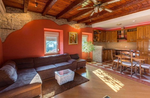 Ugljan House | Holiday house Ugljan (Ort) for 1 - 14 persons with 7 bedrooms - Holiday house