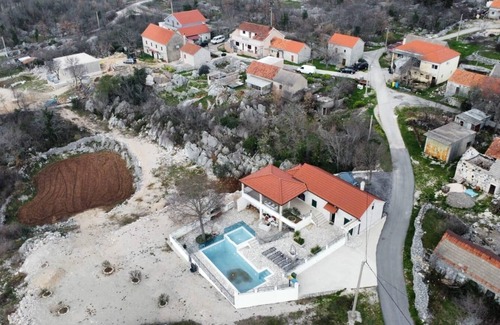 Rascane House | Holiday house with a swimming pool Vrgorac, Zagora (K-22798)