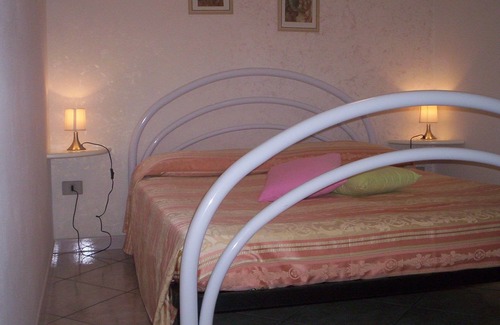 Biancareddu Apartment | HOLIDAY HOUSE WITH GARDEN IN ABSOLUTE TRANQUILLITY