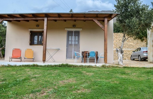 Triopetra House | Holiday house with pool, large garden, idyllic and calm, wifi | Triopetra, Crete