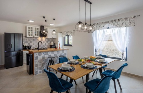 Modrusani House | Holiday house Zminj for 1 - 7 persons with 3 bedrooms - Holiday home