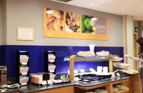 San Sebastian de los Reyes Hotel | Holiday Inn Express San Sebastian de los Reyes by IHG