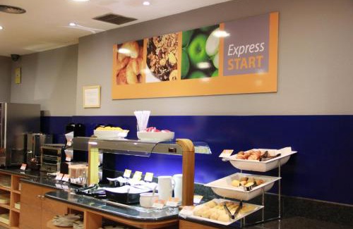 San Sebastian de los Reyes Hotel | Holiday Inn Express San Sebastian de los Reyes by IHG