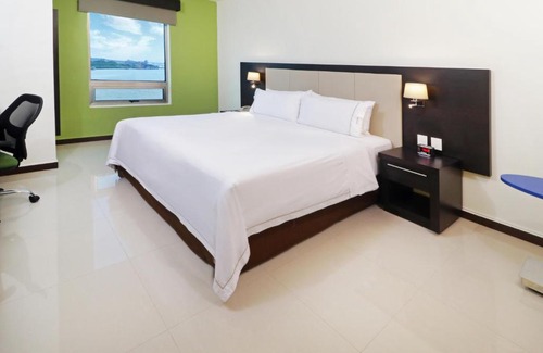 Tuxpan Hotel | Holiday Inn Express - Tuxpan by IHG