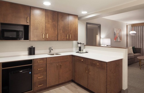 Central City Hotel | Holiday Inn Corpus Christi Arpt & Conf Ctr by IHG
