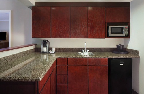 Central City Hotel | Holiday Inn Corpus Christi Arpt & Conf Ctr by IHG